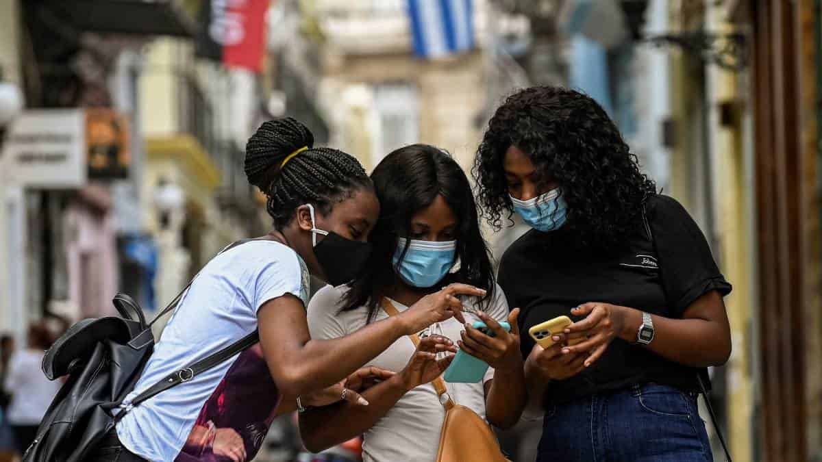 Tras varios días, el internet móvil inició a restablecerse en Cuba