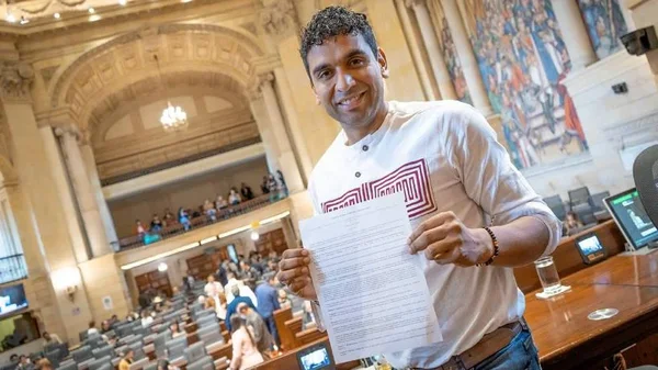 David Racero comparó al grupo Wagner de mercenarios en Rusia con las EPS privadas en el sistema de Salud