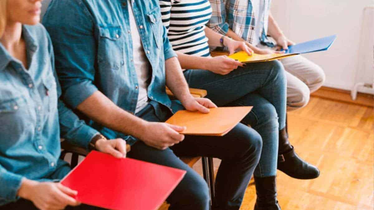 Tasa de desempleo en Colombia fue de 15,6 % en mayo