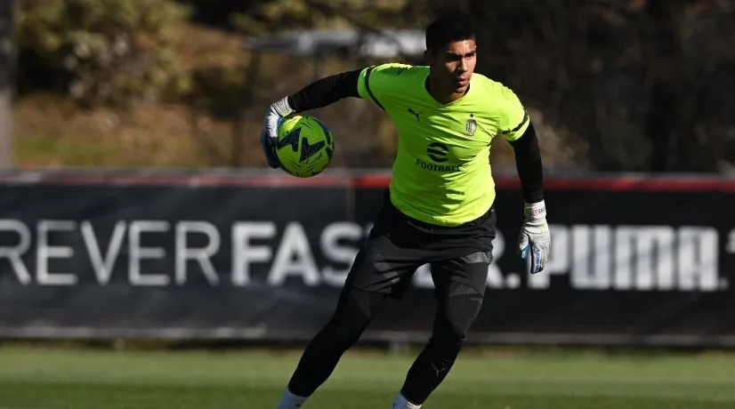 Devis-Vásquez-Milan-entreno