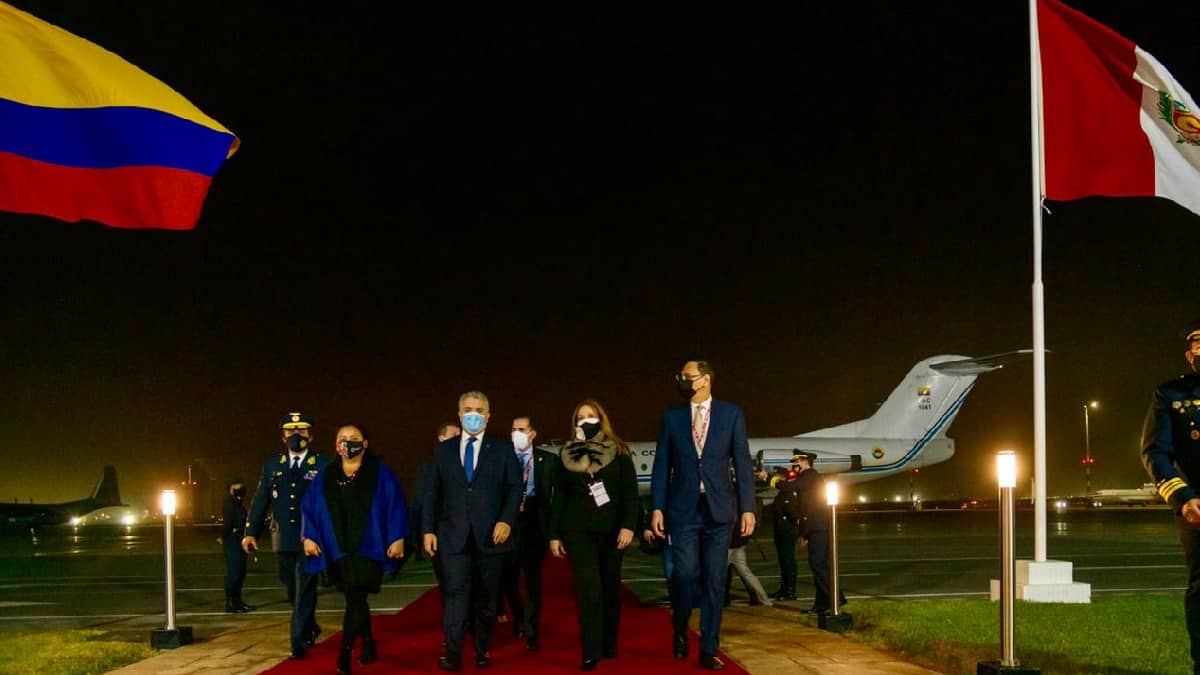 Presidente Duque arribó a Lima para participar de posesión de Pedro Castillo