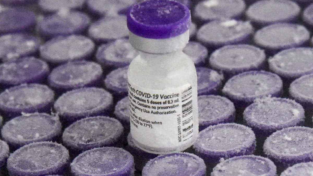 Estados Unidos comprará y donará 500 millones de vacunas anticovid