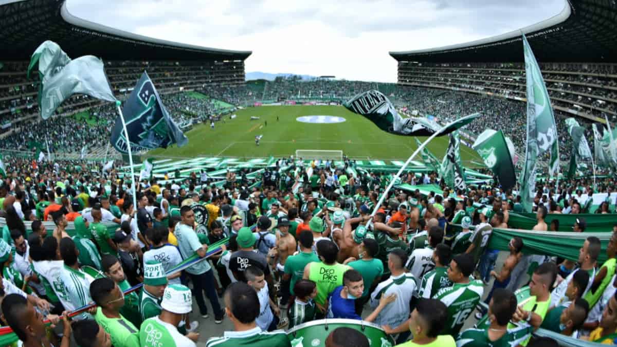 Foto: Deportivo Cali apoteósica salida de los hinchas del Cali en la final contra Tolima
