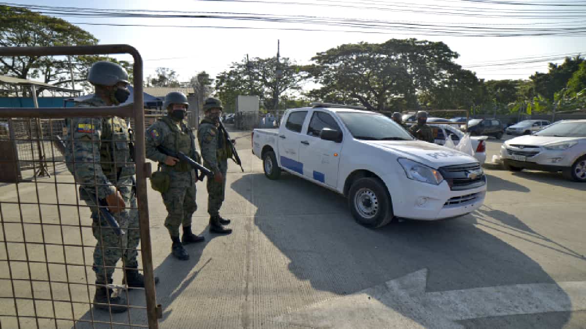 Un nuevo enfrentamiento en cárcel de Ecuador dejó tres muertos