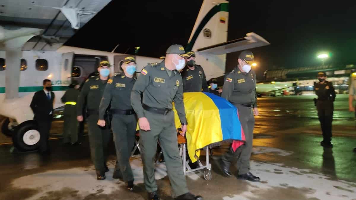 Exequias del patrullero Edwin Caro