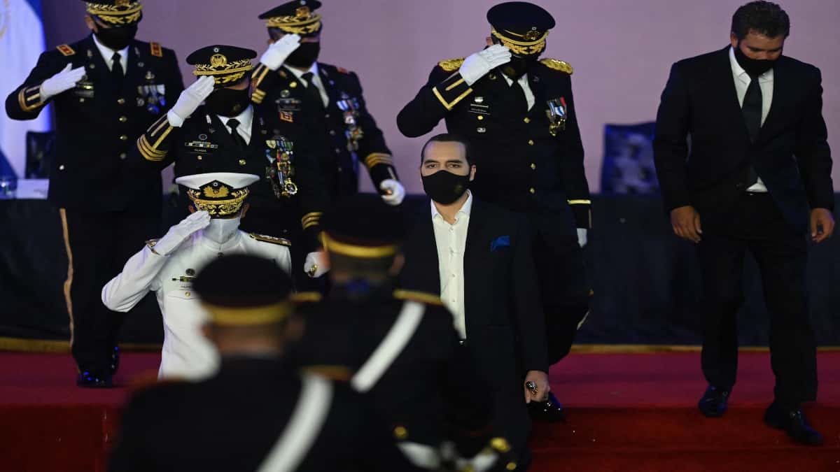 Foto: AFP. El Salvador reconoce el bitcoin como moneda legal