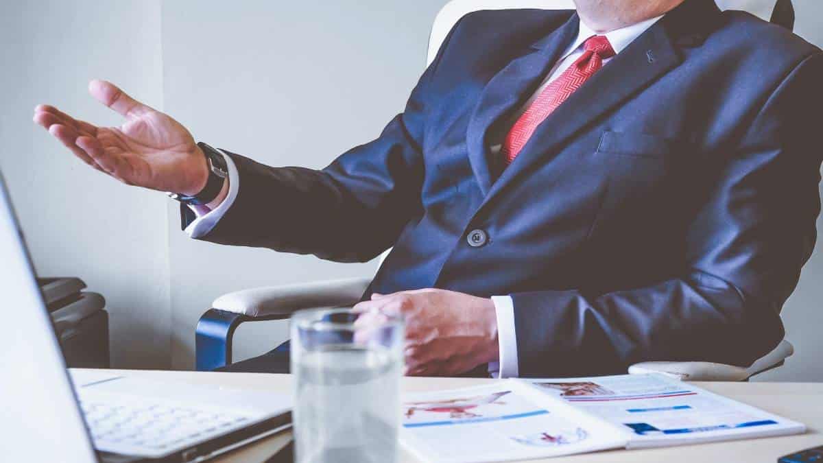 La República reconocerá al empresario del año por su labor durante la pandemia del coronavirus