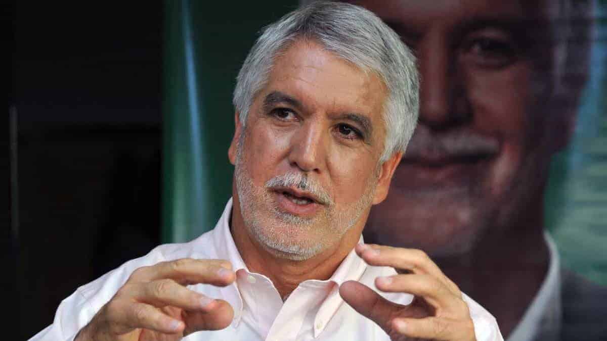 Enrique Peñalosa no logra número de firmas para inscribir candidatura