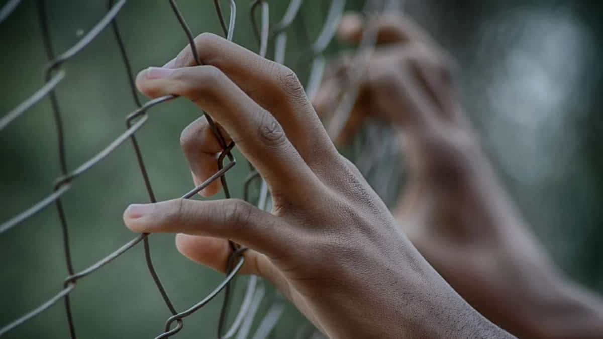 A la cárcel adulto mayor señalado de abusar sexualmente de dos niñas en Bosa