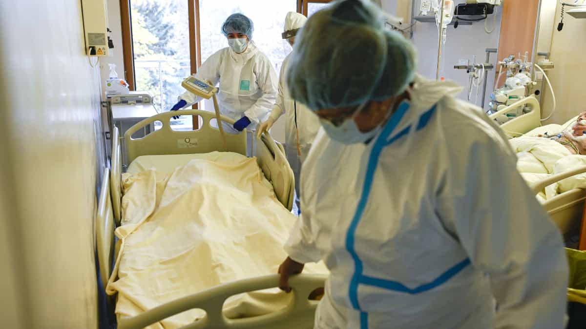 Europa toma medidas para protegerse de nueva variante covid-19