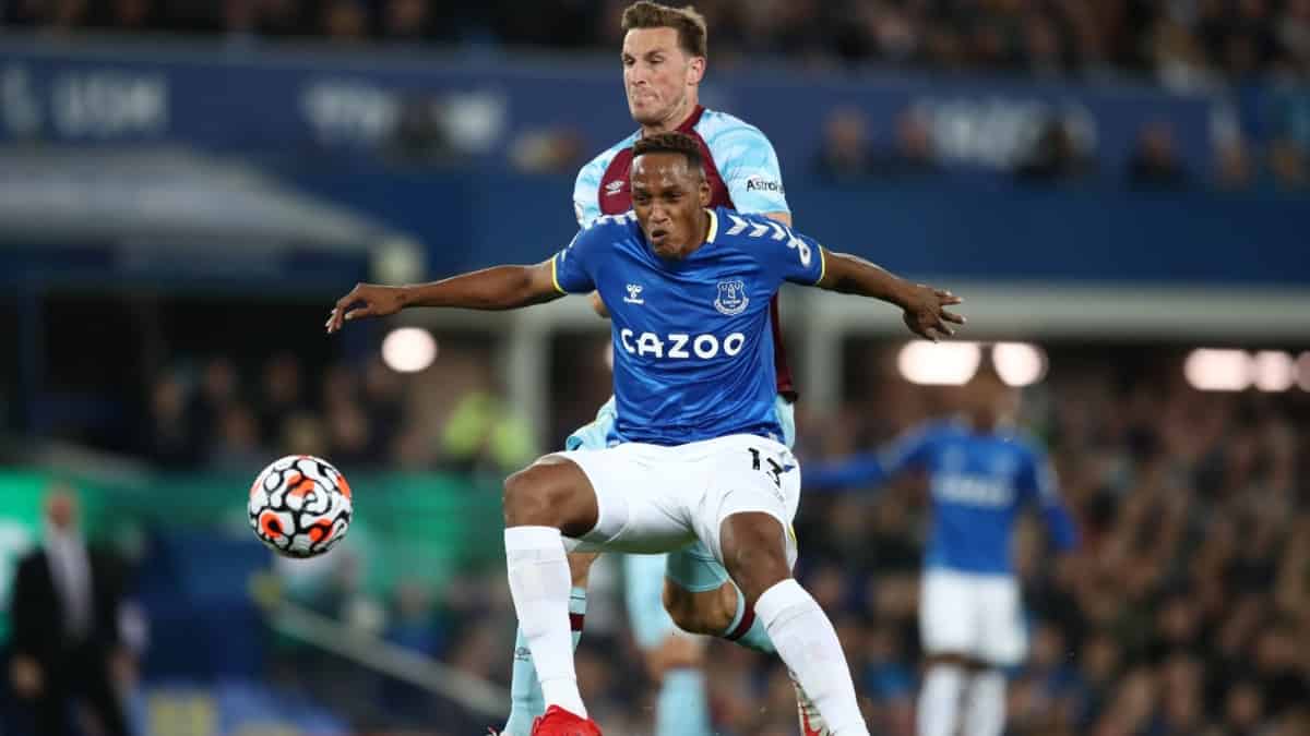 Yerry Mina con el Everton