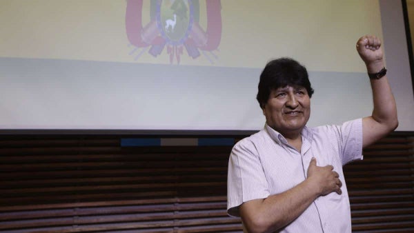 Tribunal de Bolivia anula reelección indefinida e inhabilita a Evo Morales para la Presidencia de 2025