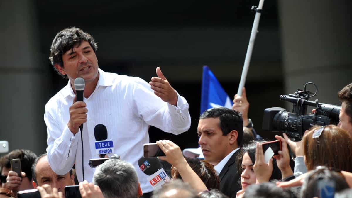 Candidato presidencial de Chile que vive en EE.UU. no votará