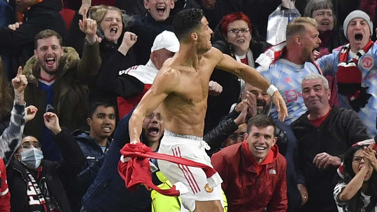 Cristiano Ronaldo gol con Manchester United