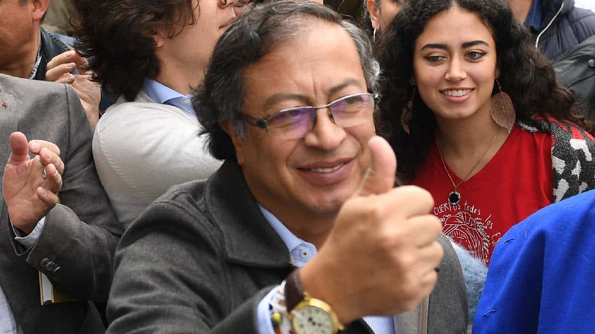 Petro denuncia presunto fraude electoral