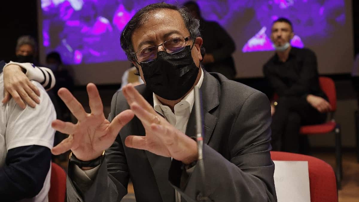 Gustavo Petro lidera intención de voto Presidencia de Colombia