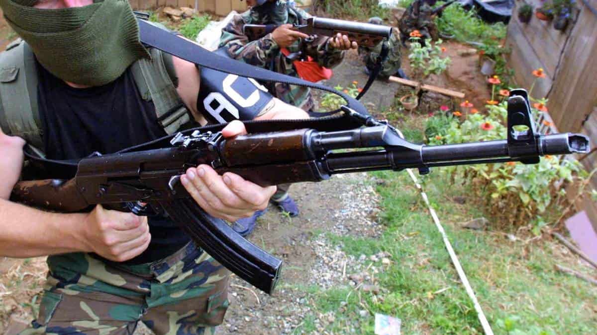 Investigan a exjefe paramilitar, Hernán Giraldo, que habría abusado sexualmente menores