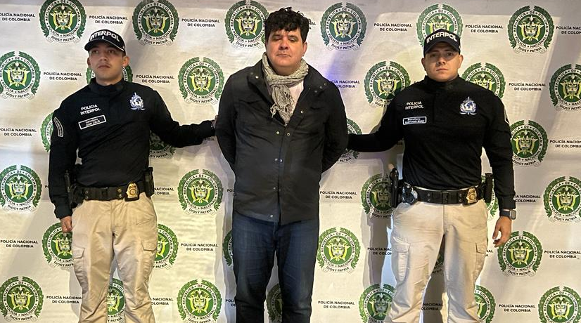 Hombre acusado de contaminar con plomo a personas en El Salvador fue capturado en Bogotá.