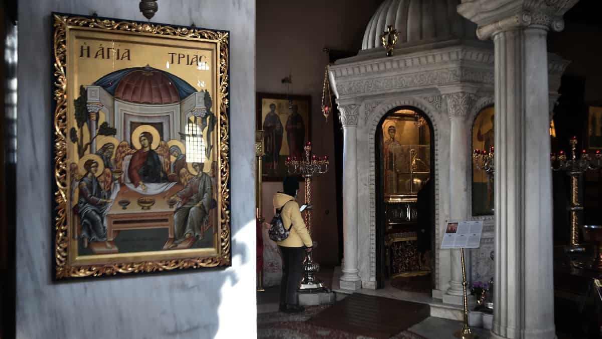 Iglesia italiana necesitará investigar la pederastia de sus curas