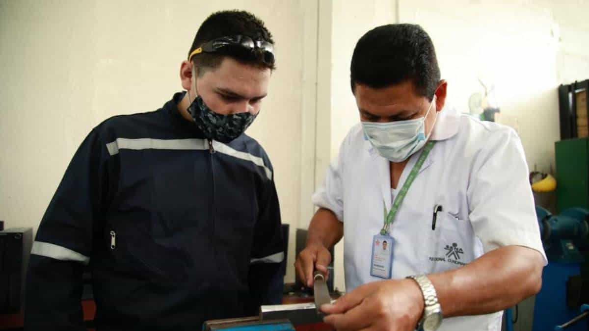 Requisitos para hacer parte del equipo de instructores del Sena 2022