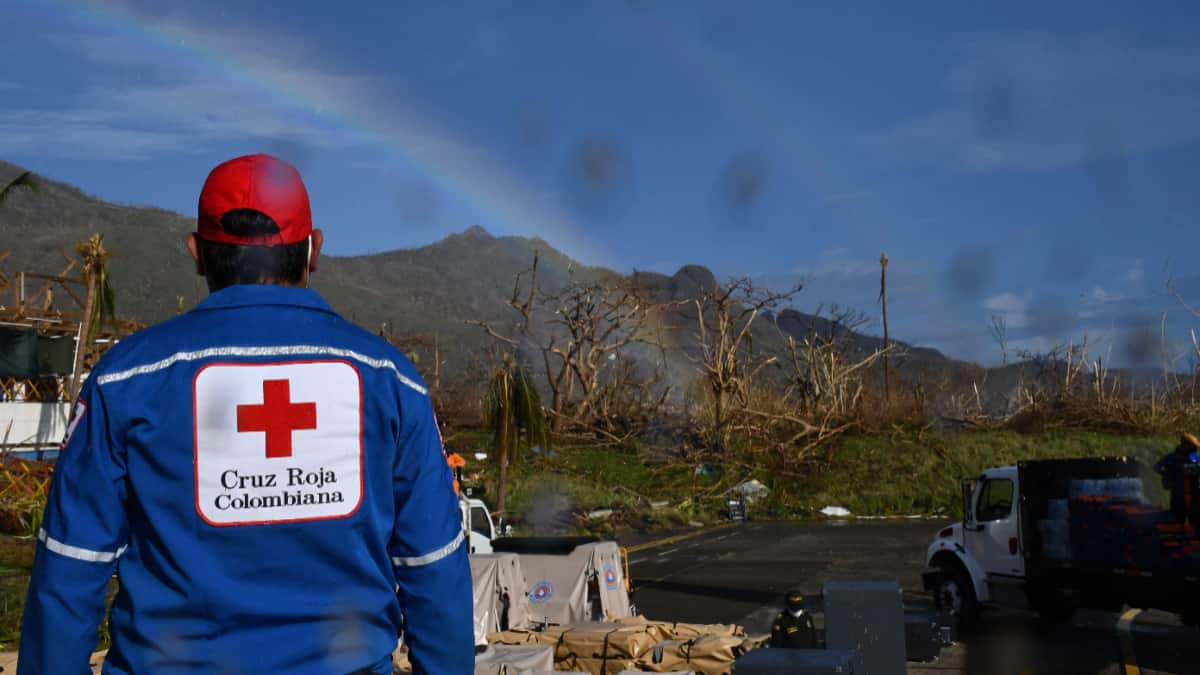 Los equipos de rescate fueron claves en la atención del huracán Iota.