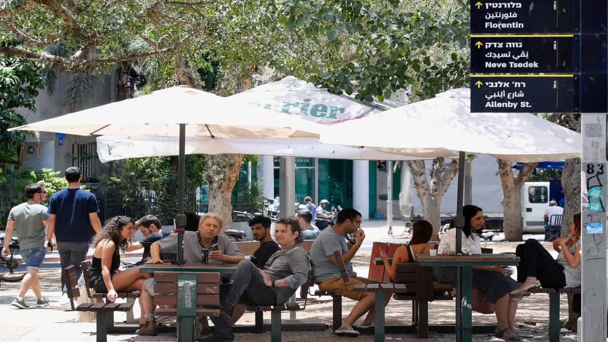 Israel registra récord de contagios diarios por coronavirus.