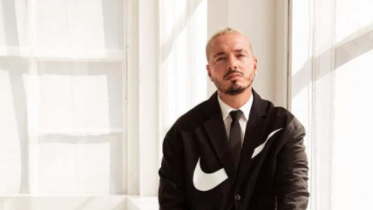 J Balvin es tendencia