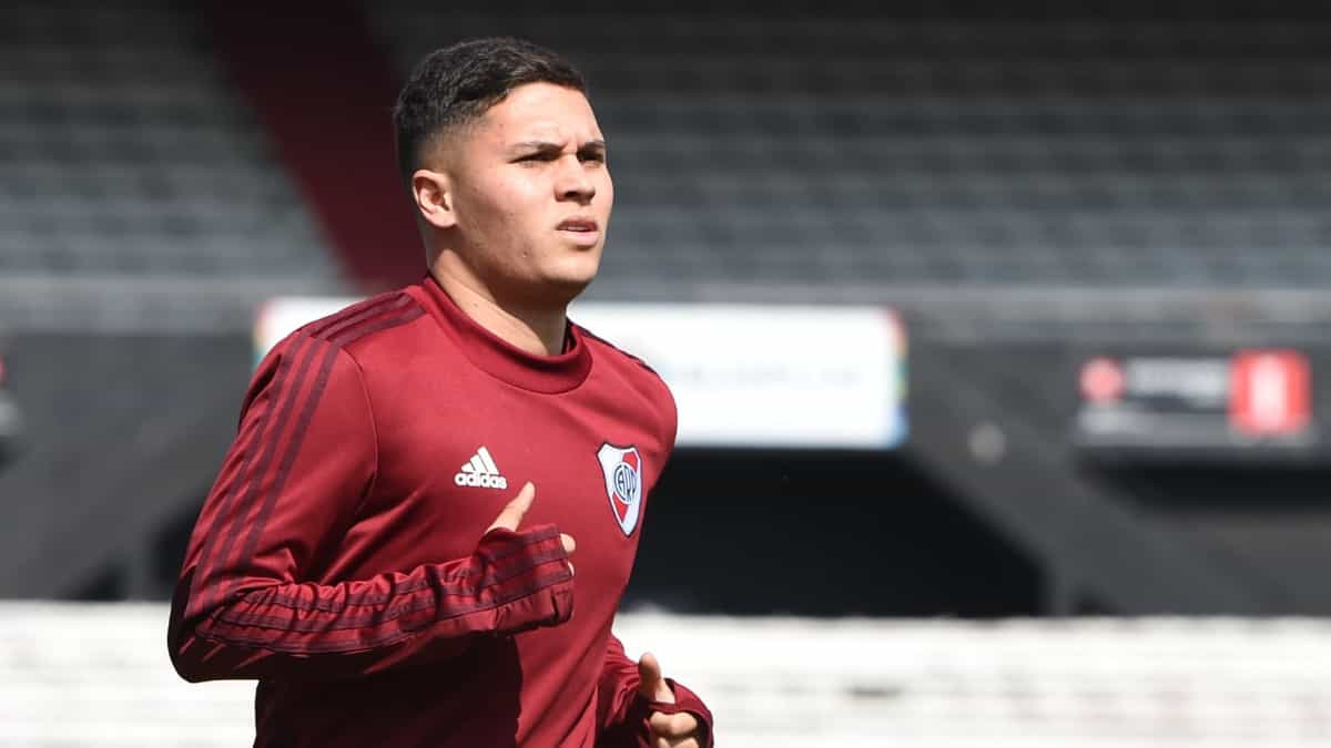 Juan Fernando Quintero ya tendría fecha para volver a River Plate