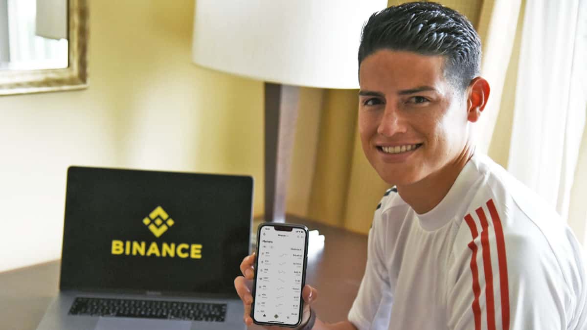 Publicación de James promocionando Binance