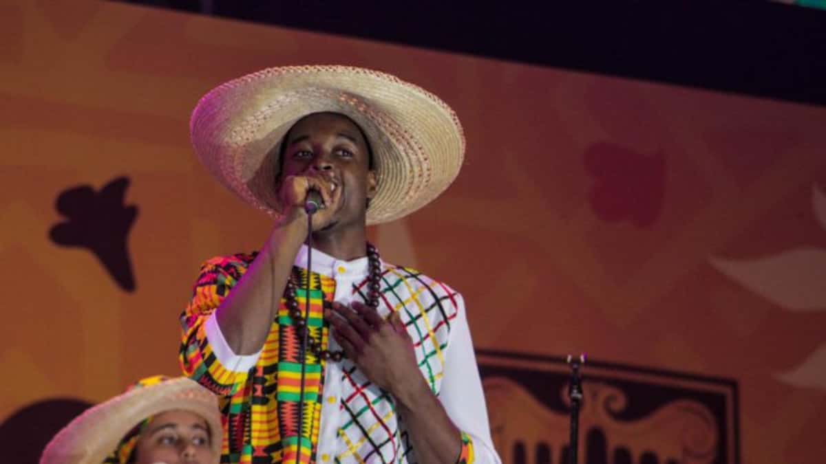 Asesinato de Javier Esneider Castillo, cantante de música del Pacífico.