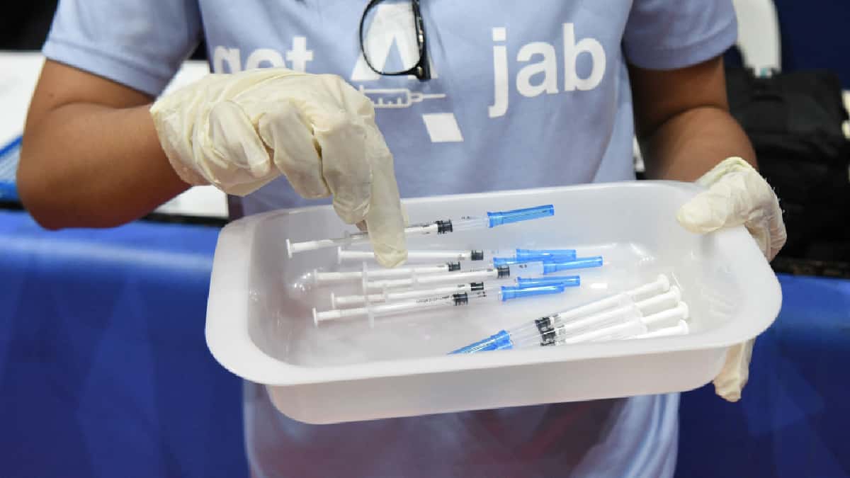 La OMS alerta sobre posible déficit de hasta 2.000 millones de jeringuillas en 2022