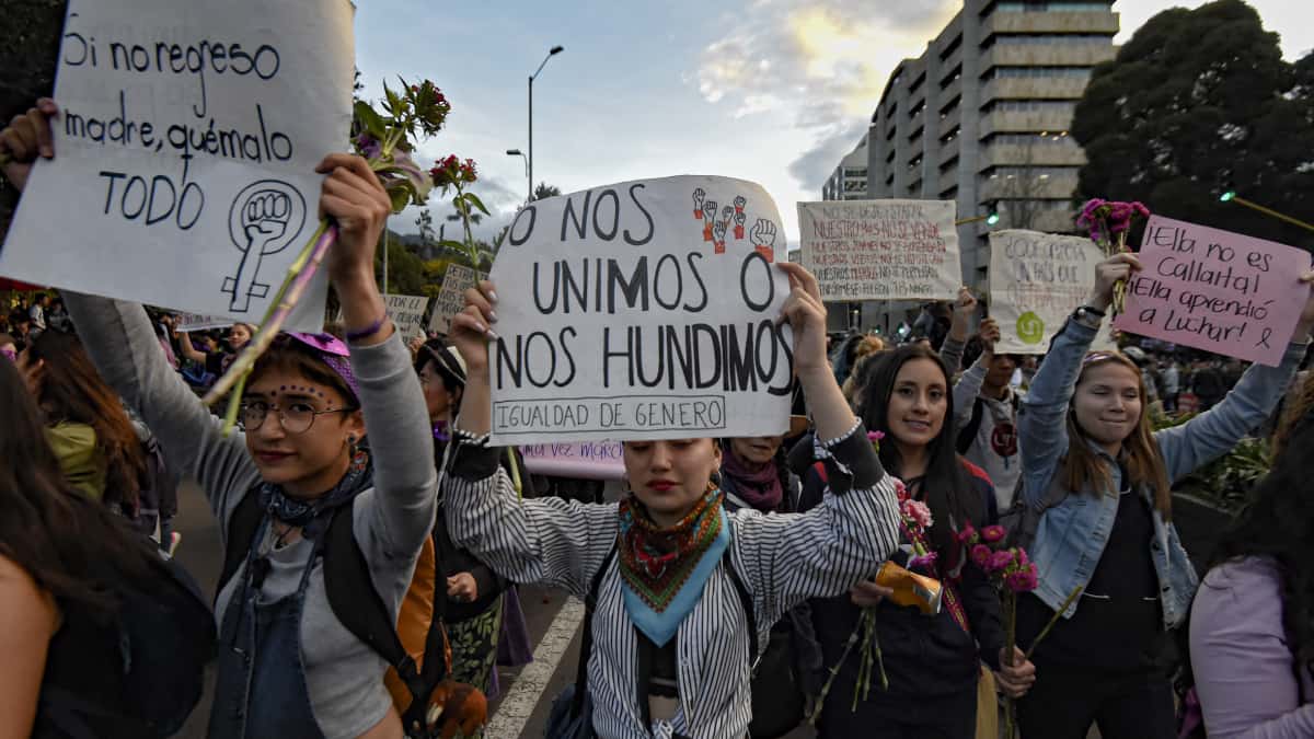 Joven denuncia haber sido abusada en bus del SITP