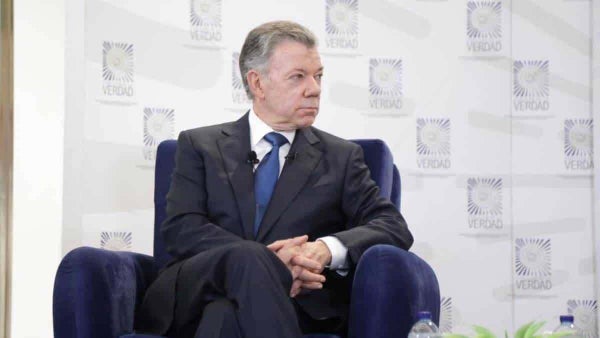 “La paz total ha sido un desastre desde el principio”: expresidente Juan Manuel Santos cuestiona política de Petro “La paz total ha sido un desastre desde el principio”: expresidente Juan Manuel Santos cuestiona política de Petro
