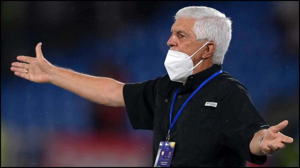 Julio Comesaña no es más entrenador de DIM