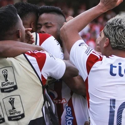 Arturo Reyes respira: Junior ganó su primer partido de la temporada ...