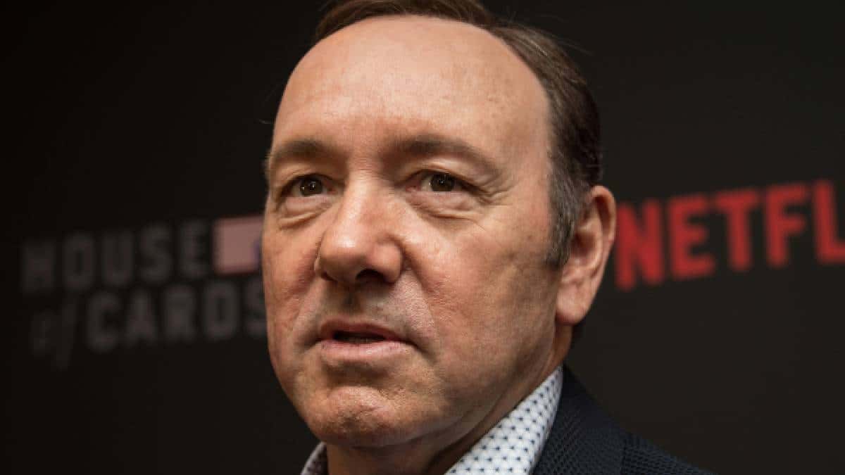Kevin Spacey tendrá que pagar millonaria multa