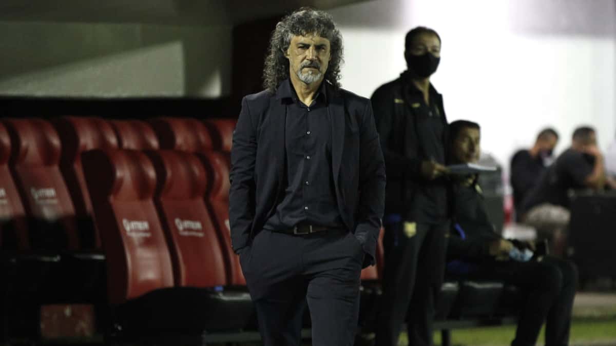 Leonel Álvarez queja por no ser candidato a dirigir Atlético Nacional