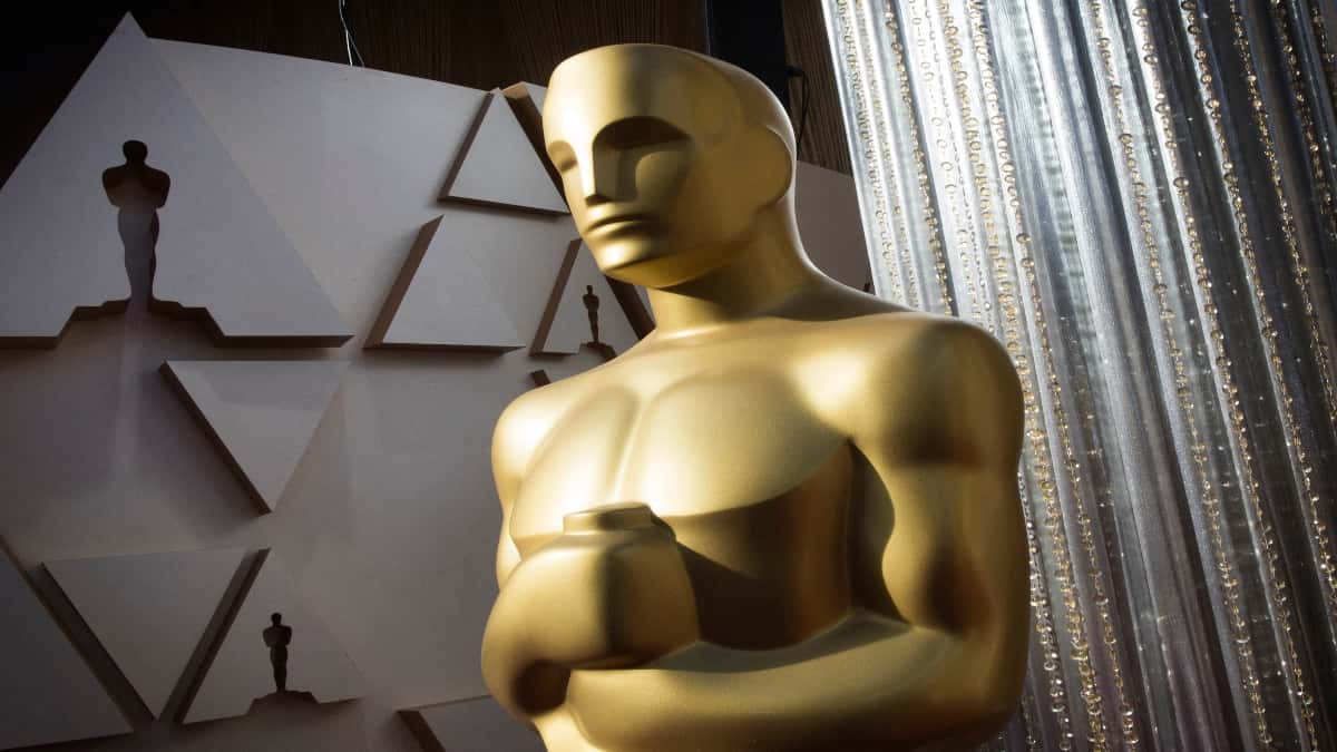 Los premios Oscars se aplazan un mes debido a la pandemia.