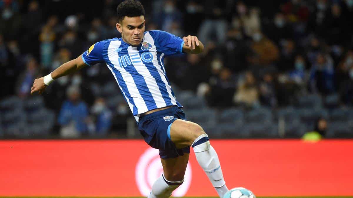 Luis Díaz anota otro golazo con el Porto ante el Estoril