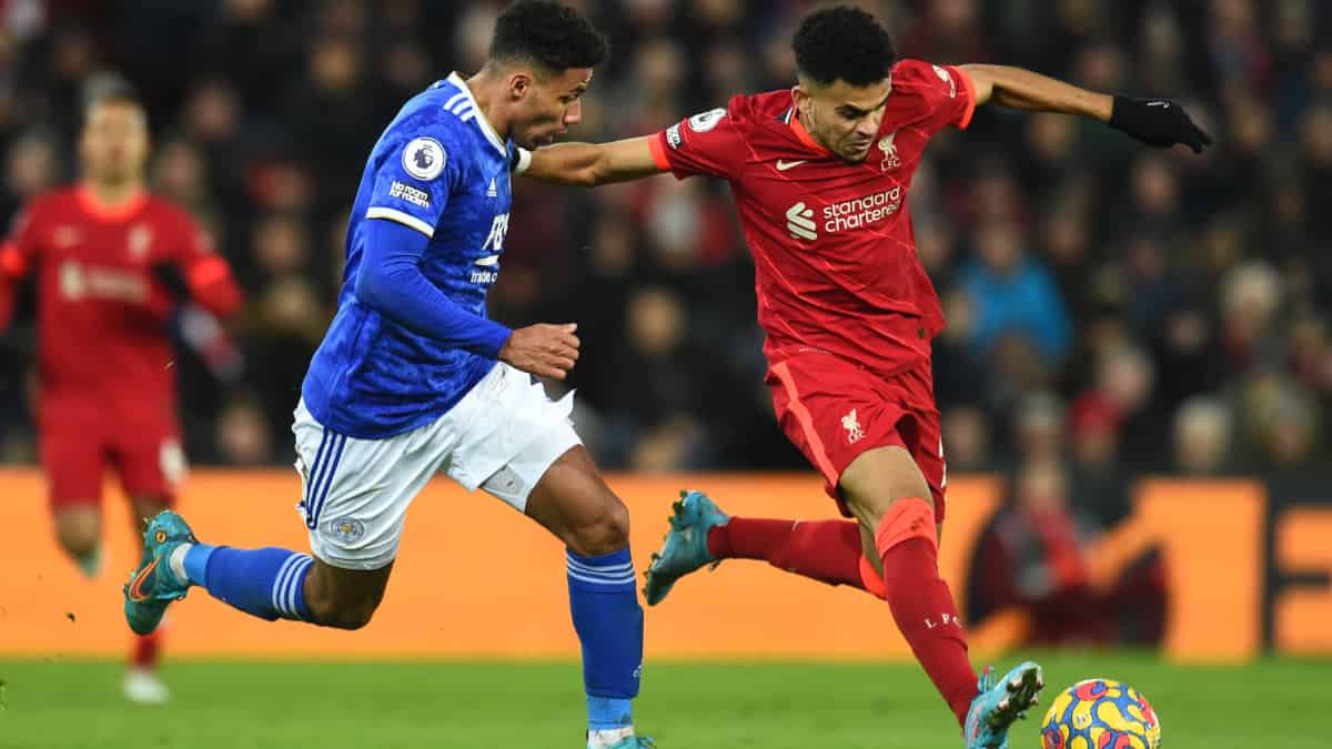 Luis Díaz debutó en Premier League en triunfo de Liverpool a Leicester