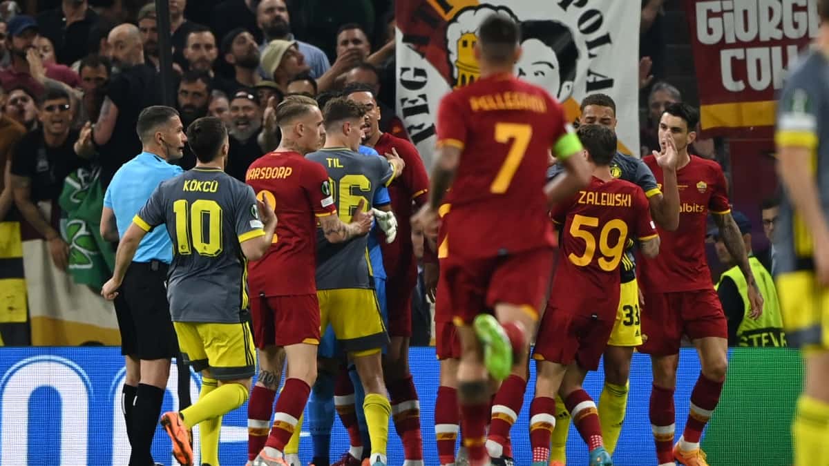 Luis Sinisterra, final Conference League: Roma 1-0 Feyenoord