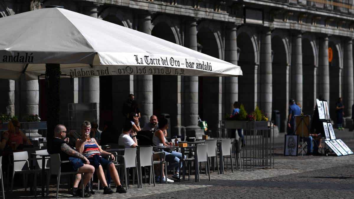 Madrid pone fin a las limitaciones de aforo contra covid-19.