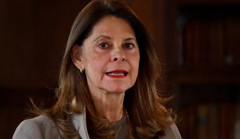 Fiscalía Italiana certificó que Marta Lucía Ramírez no está ni vinculada en escándalo por compra de aviones