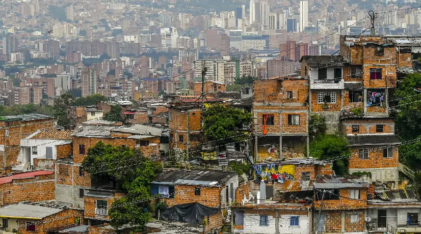 Son 94 familias las que podrán acceder al subsidio de vivienda en el proyecto de construcción ‘La Playita’ en la ciudad de Medellín.