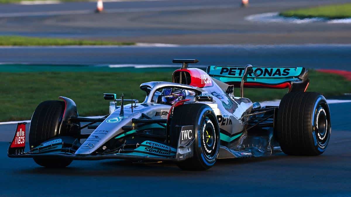 A bordo del nuevo Mercedes que competirá en la Fórmula Uno