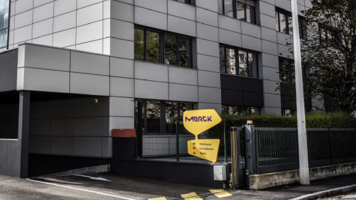 Merck promete un acceso compartido a su píldora anticovid a países ricos y pobres