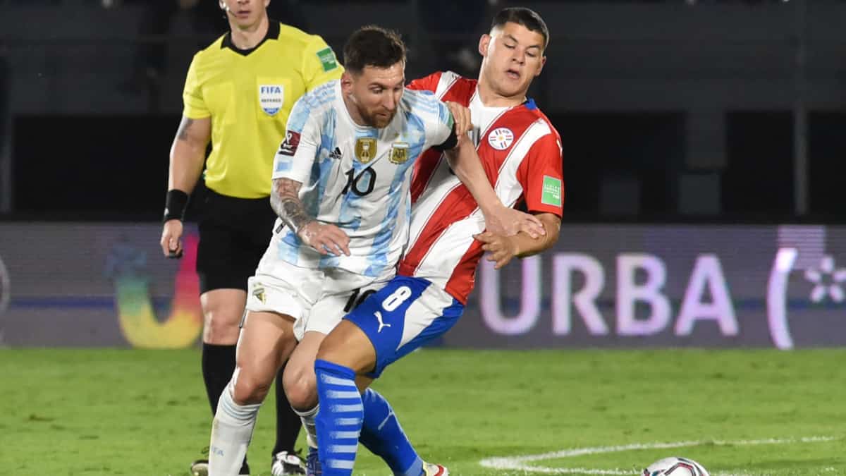 Messi Argentina vs Paraguay