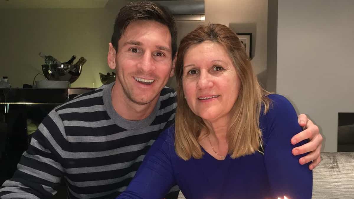 Lionel Messi junto a su madre, Celia Cuccittini