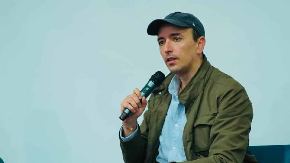 “Soy liberal pero no quiero hacer parte de un partido que apoya un gobierno con un cinismo casi tan grande como su incompetencia”, declaró.