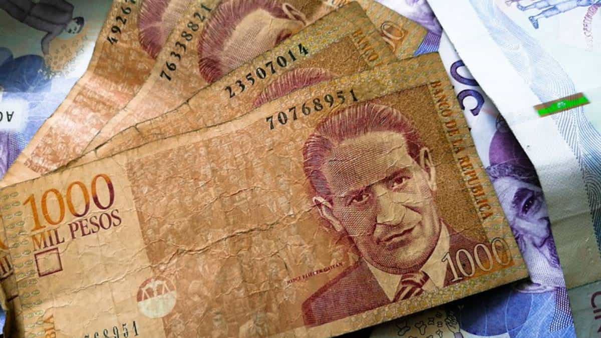 Monedas en América Latina suben tras revertir pérdidas